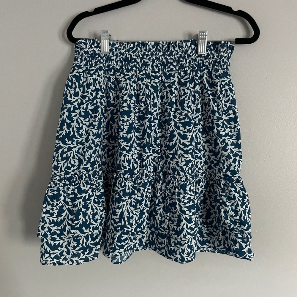 J.Crew Mini Skirt Womens Small Blue White Botanical Smocked Tiered Ruffle Cotton